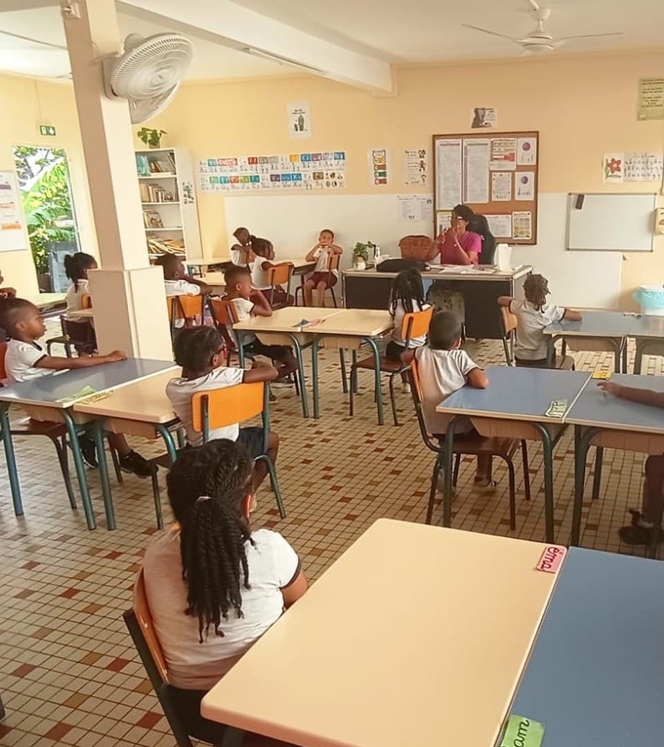 Salle de classe — École La Persévérance de Baillif